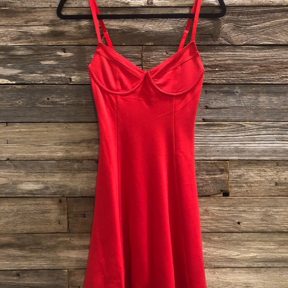 Super down red dress